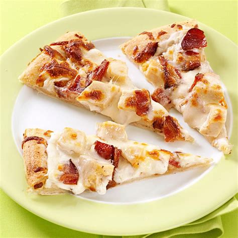 Garlic Chicken & Bacon Pizza Recipe | Taste of Home