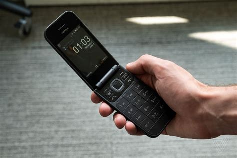 Nokia’s iconic 2720 flip phone is the latest model to be resurrected by HMD - The Verge