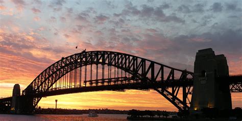 Sydney Harbour Bridge, New South Wales – Australia - Traveldigg.com