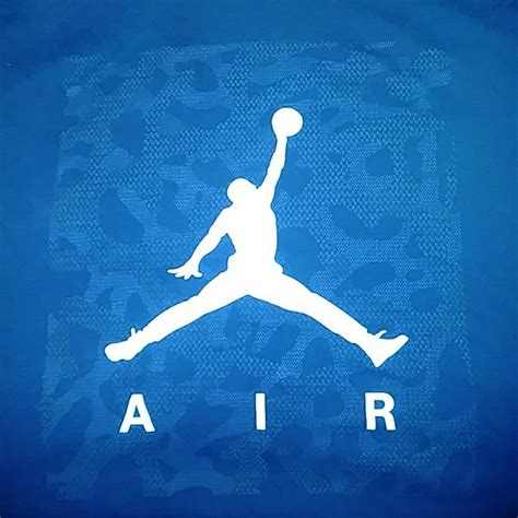 Jordan Jumpman Logo T-shirt on Mercari | Jumpman logo, ? logo, Tshirt logo