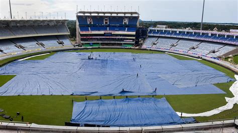 Will rain gods be merciful in India vs South Africa 3rd ODI in Delhi? | Crickit