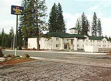 Holiday Inn Hotel, Weed CA