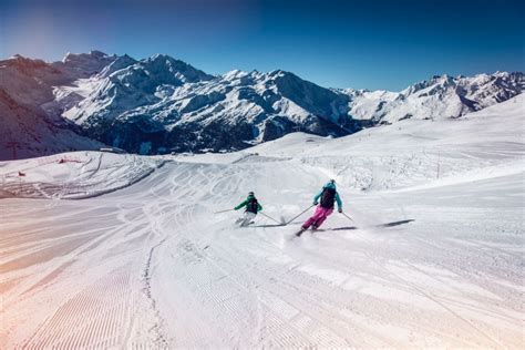 Best late season skiing in Switzerland | The Snow Centre