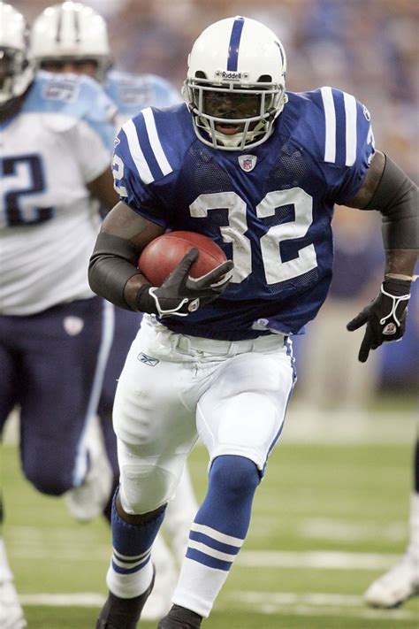 The 25 Best NFL Running Backs of All Time // ONE37pm