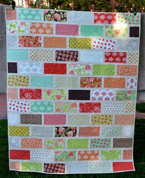 Happy Quilting: The Wall - A Brick Wall Quilt Tutorial Featuring The Jolly Bar!!