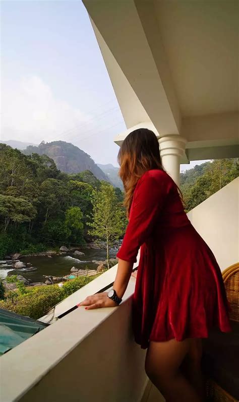 Best Luxury Honeymoon Resorts in Munnar | Rivulet Resort