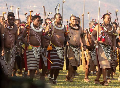 swaziland - umhlanga or reed dance | Swaziland - Umhlanga or… | Flickr