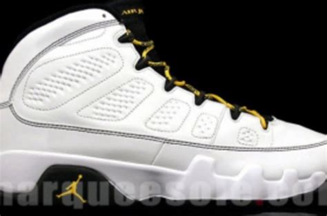 Air Jordan Retro 9 - White/Varsity Maize - Black | Complex