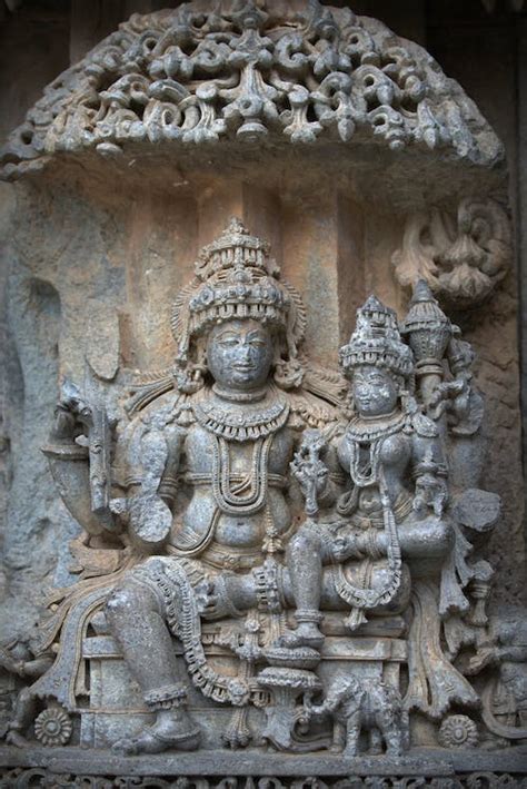 Carved Statues of Vishnu and Lakshmi · Free Stock Photo