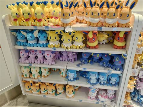 🌟Eevee🌟 on Twitter: "Adorable eeveelutions plushies :)"