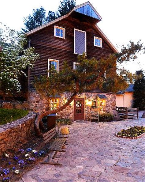 Golden Plough Inn at Peddler's Village - UPDATED 2017 Prices, Reviews ...