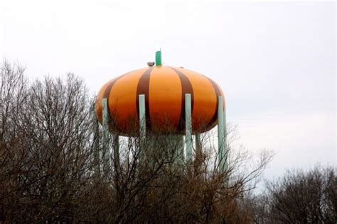 14 Bizarre Roadside Attractions In Ohio That Are Fascinatingly Weird