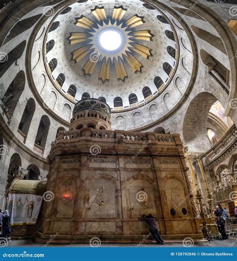 Inneres Der Kirche Des Heiligen Sepulchers in Jerusalem, Israel ...