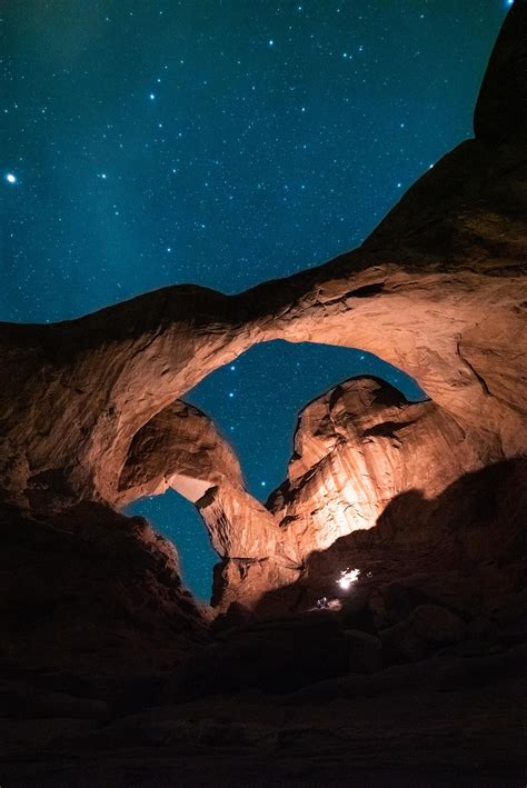 A starry night at Double Arch, Arches NP, Utah [OC] [2003x3000] | Arches np, Double arches, Utah