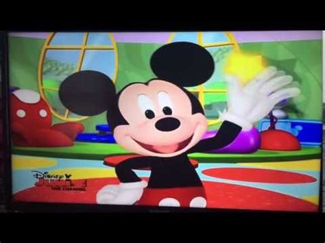 Mickey Mouse Clubhouse Minnie And Daisy S Flower Shower