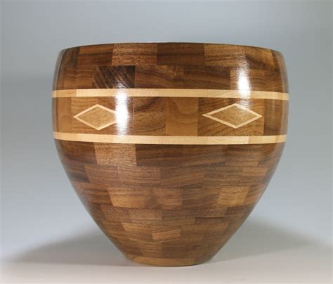 Segmented Walnut Bowl | General Finishes Design Center