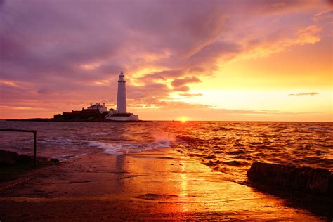 Lighthouse During Sunset · Free Stock Photo
