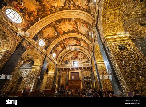 Valletta, Malta - October 10, 2019: St John's Co Cathedral high Baroque interior, Cathedral ...