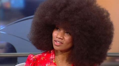 World's Largest Afro Hair Takes Two days To Wash