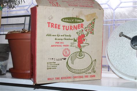 Revolving Christmas Tree Stand Holly Time Tree Turner Vintage 1950s