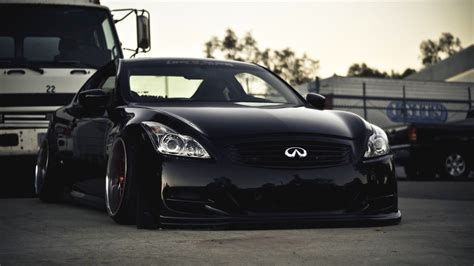 Infiniti -g35 Sports Car Wallpaper