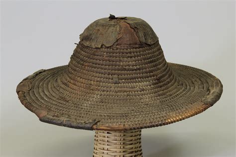 183-Old-Burkina-Faso-coiled-basket-weave-hat.jpg (1024×683) | Basket weaving, Hats, Floppy hat