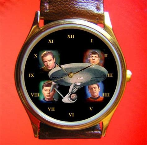 VINTAGE STAR TREK ORIGINAL SERIES USS ENTERPRISE ART COLLECTIBLE WRIST WATCH - Wristwatches