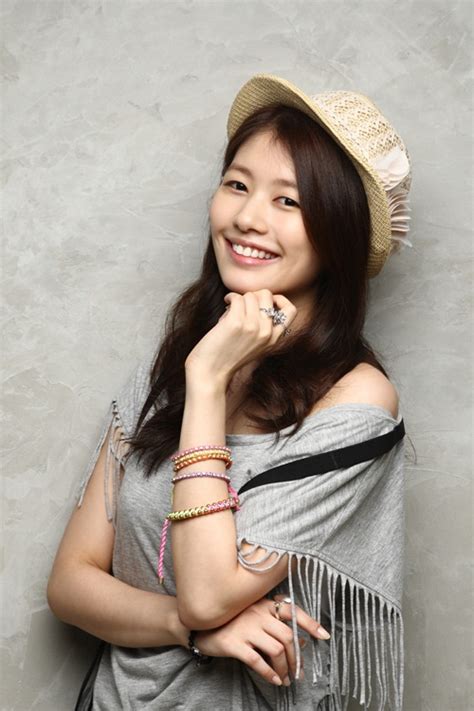 Simply 정소민 Jung So Min: [News] "Playful Kiss" Jung So Min Returns to TV ...