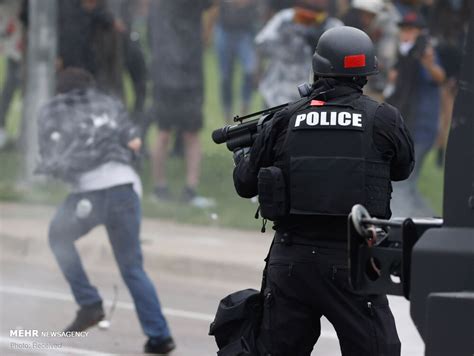 Russia slams US police's use of riot control weapons against reporters ...