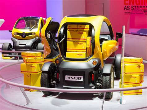 Renault Twizy Cargo Delivers for DHL - autoevolution
