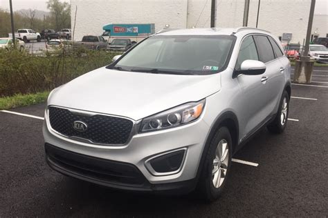 2016 Kia Sorento LX V6 AWD – Auto U.S. Direct