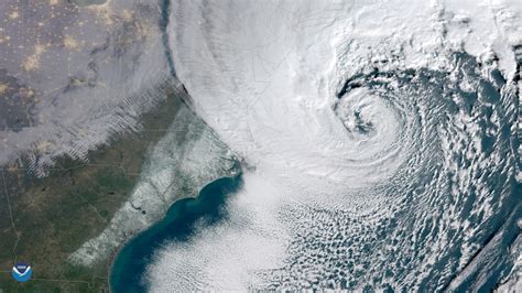 The ‘bomb cyclone’ by the numbers: Here’s how much snow, wind and ...