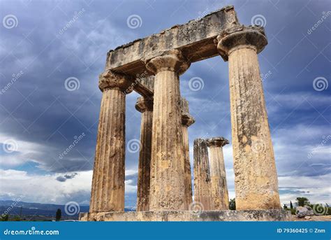 Temple of Apollo in Ancient Corinth Greece Stock Image - Image of colonnade, doric: 79360425