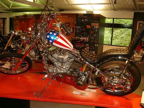 Captain america bike | Captain america bike, Photo, Sweet ride