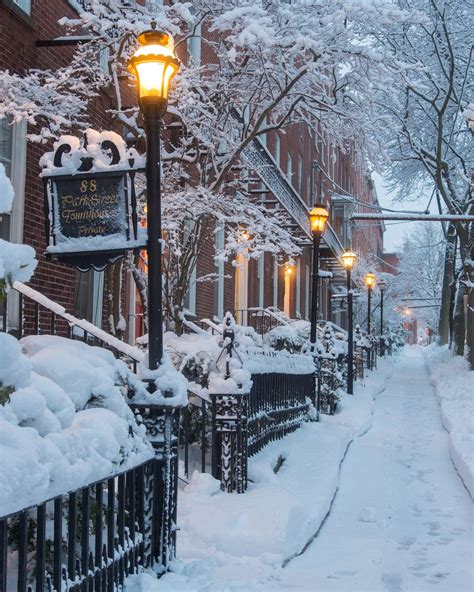 Winter Morning After Snow Storm on Park Street, Vertical | Luoghi ...