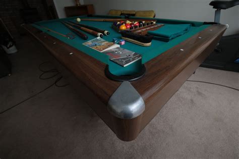 Minnesota Fats Pool Table "The Hustler" with Cues & Accessories | EBTH