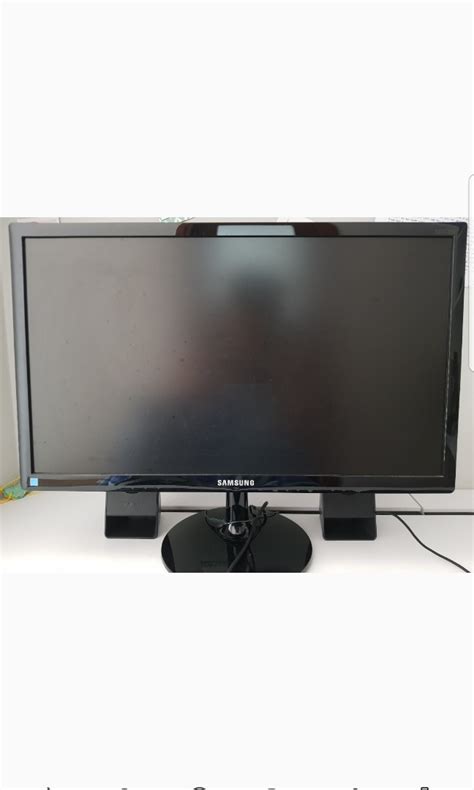 Samsung 23" monitor, Computers & Tech, Desktops on Carousell