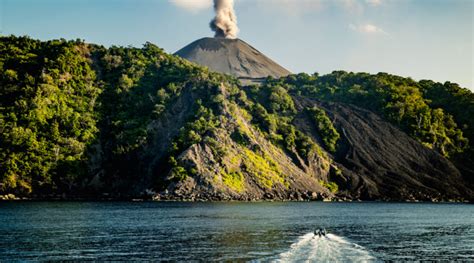 Volcanoes of Andaman - Barren Island | Andaman Tourism