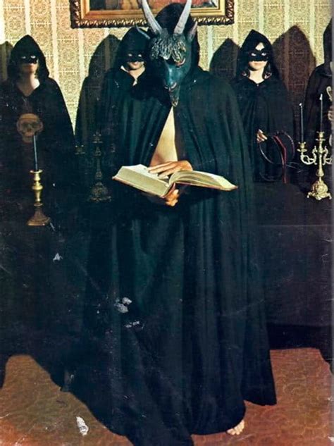 Image result for occult ceremony | Fantasía oscura, Arte satánico, Arte místico