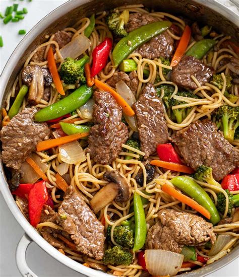 Beef Stir Fry With Noodles - The Cozy Cook