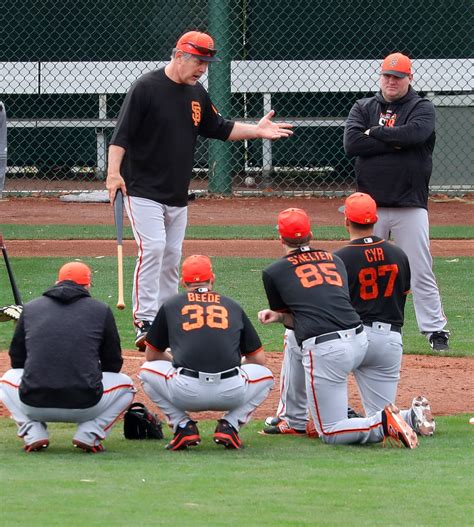 Giants announce first cuts of spring training