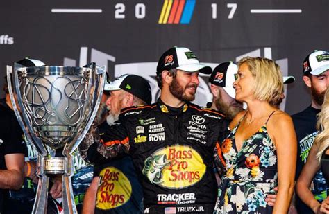 NASCAR champ Martin Truex Jr. is the 2017 N.J. Sportsperson of the Year ...