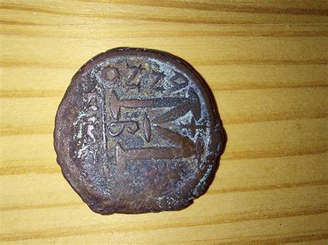 Roman coin, anyone know the value? : r/coins