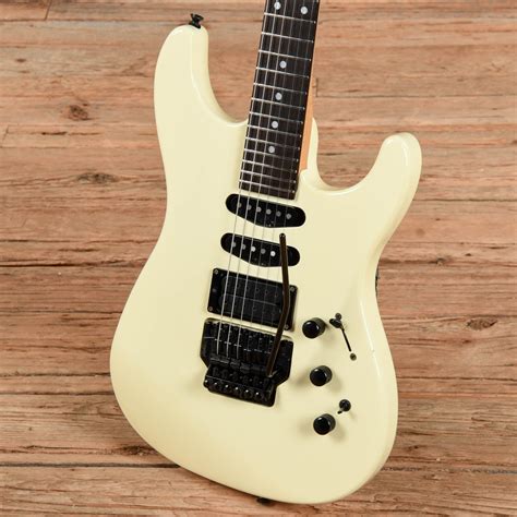 Fender HM Strat HSS Bright White 1989 – Chicago Music Exchange