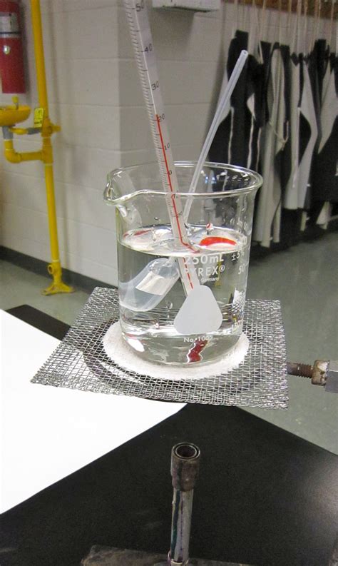 Chemistry Lab: The Boiling Points Of Liquids | Chemistry labs, Science chemistry, Chemistry