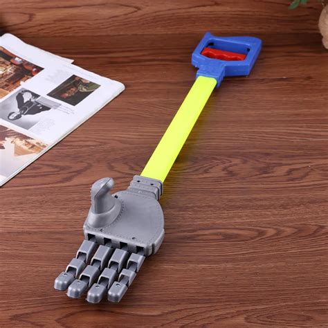 Funny Plastic Robot Claw Hand Grabber Toys Grabbing Stick Kid Boy Toy Hand Wrist Strengthen DIY ...