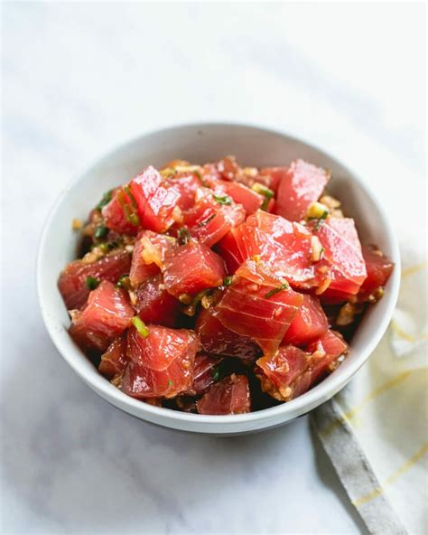 Meilleure recette de Poke Bowl maison - Un couple de cuisiniers | Société historique