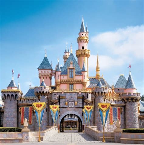 Category:Disneyland | Fictional Characters Wiki | FANDOM powered by Wikia