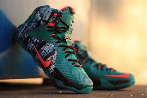 Nike LeBron 12 "Christmas" - Arriving at Retailers - SneakerNews.com