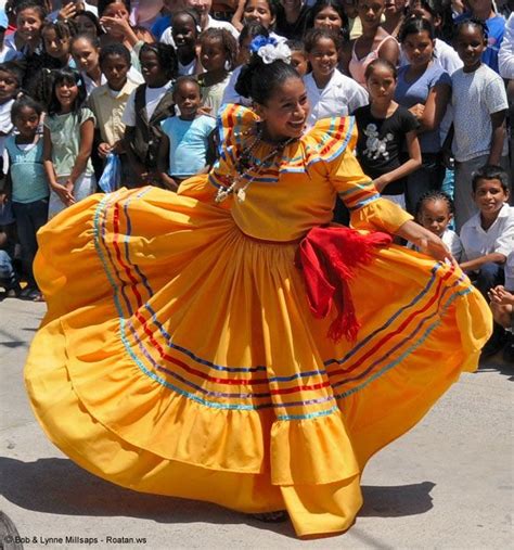 Honduras history | Roatan expresses its colorful culture! Nicaragua ...